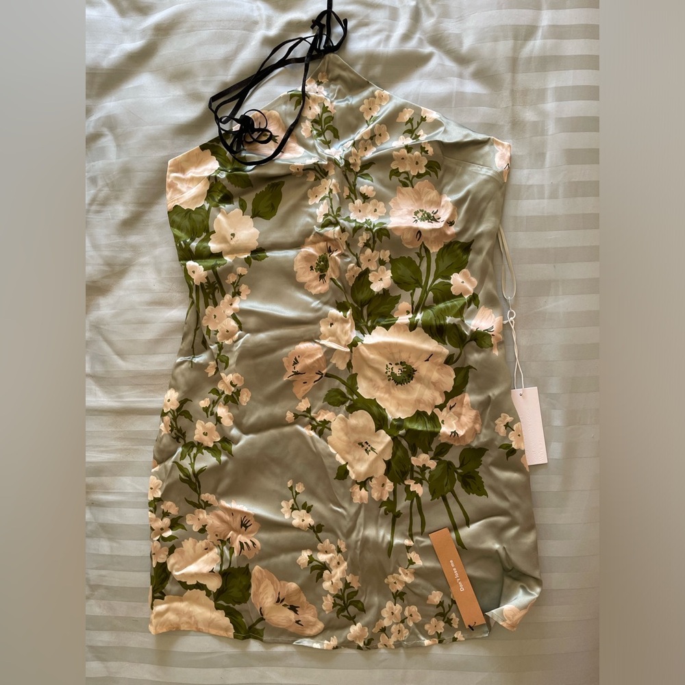 Reformation Poppie Silk Dress- Tarragon - Picture 7 of 7